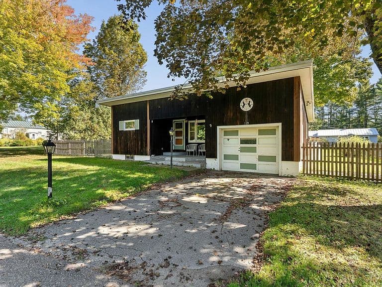 119 Metayer Court photo 1