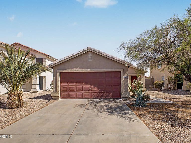 22093 W SOLANO Drive photo 2