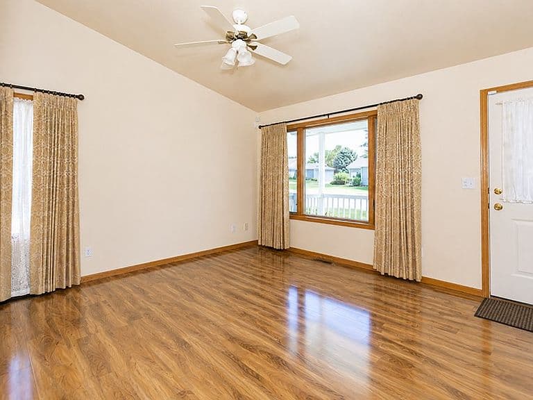 1778 Golden Blvd photo 3