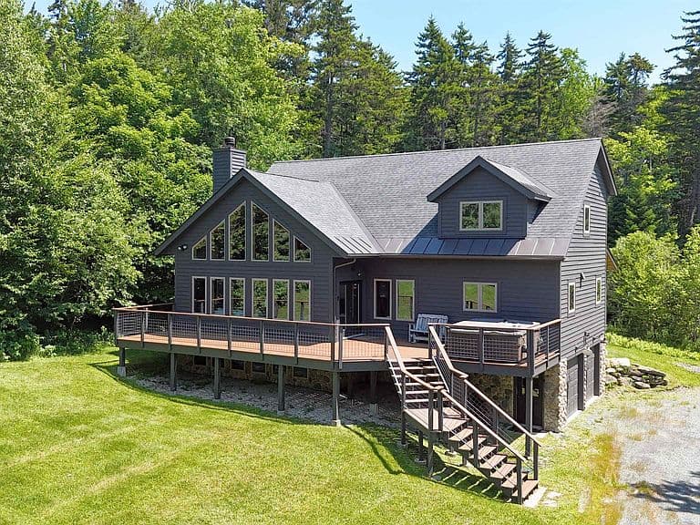 529 Coldbrook Road photo 2