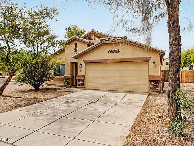 3902 E PINTO VALLEY Road photo 1