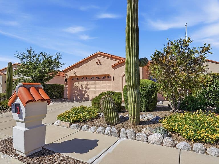 2845 N Vactor Ranch Pl photo 1