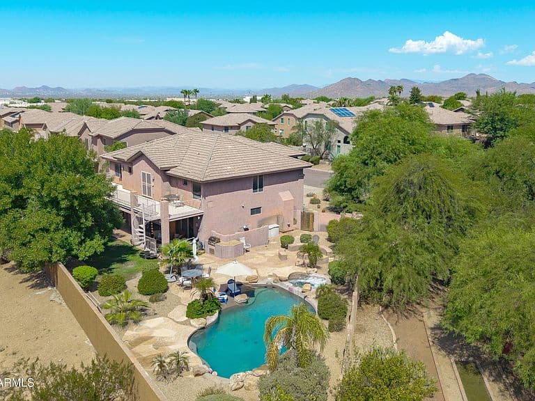 6117 E PALOMINO Lane photo 5