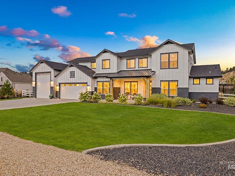 14717 N Power Way photo 2