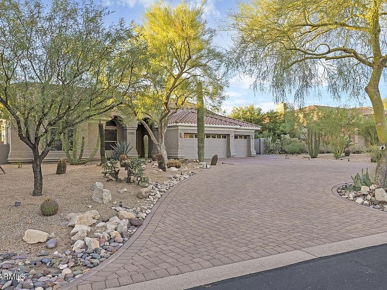 29886 N 77TH Place photo 5