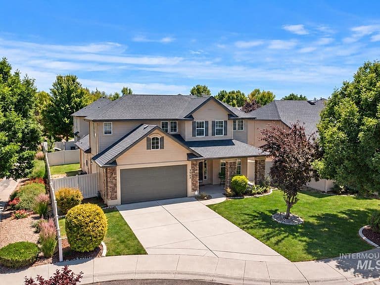 2946 N Christian Way photo 1