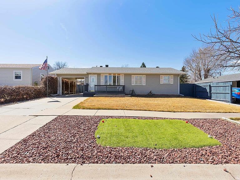 3023 Oak Ave photo 2