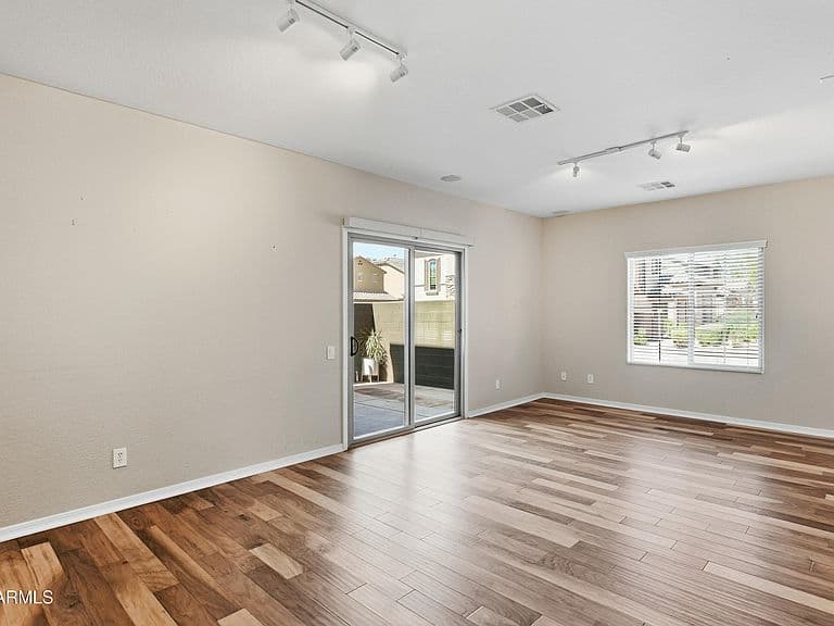 3653 E ZACHARY Drive photo 4