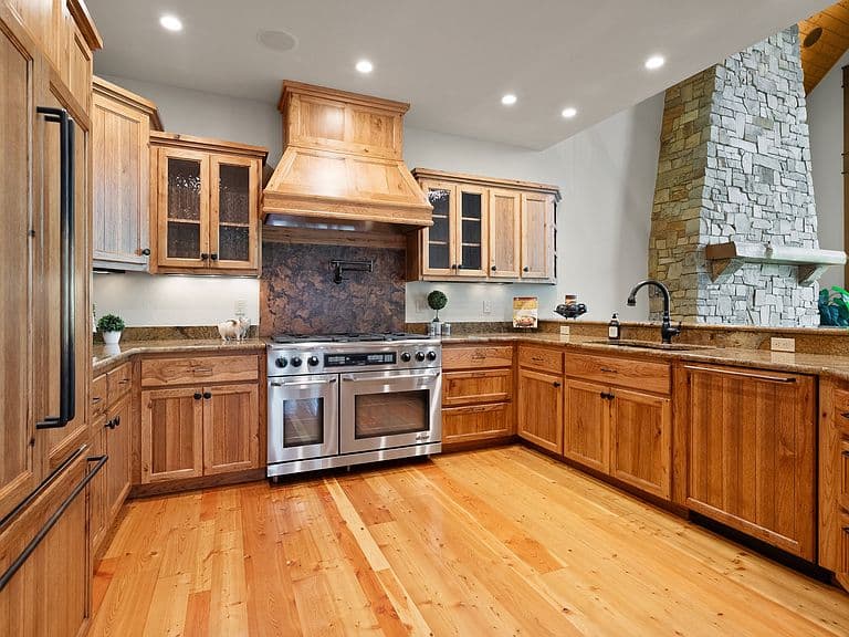 1034 Mountain Park Dr #B photo 2