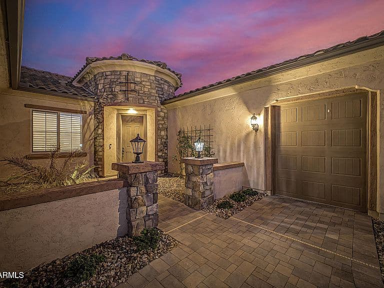 4519 N PRESIDENTIAL Drive photo 4