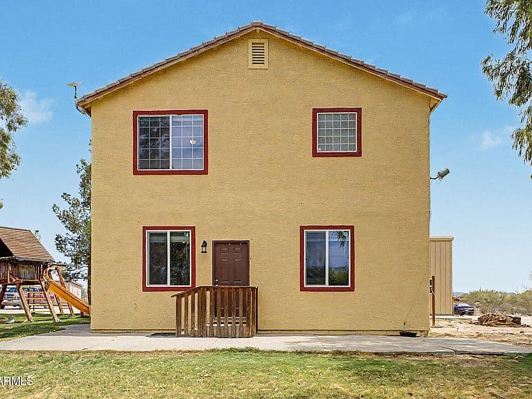 23411 E Orville Street photo 2