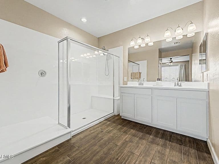 1255 N ARIZONA Avenue #1227 photo 5