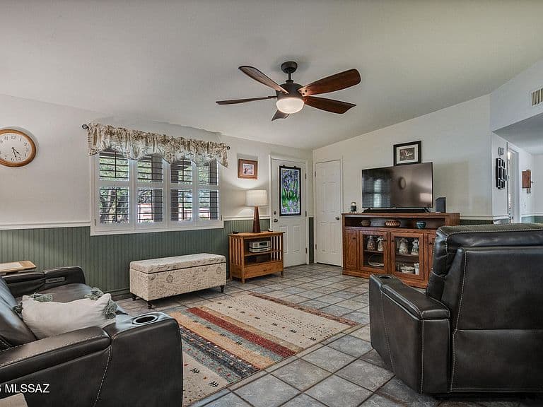750 S Abrego Dr photo 5