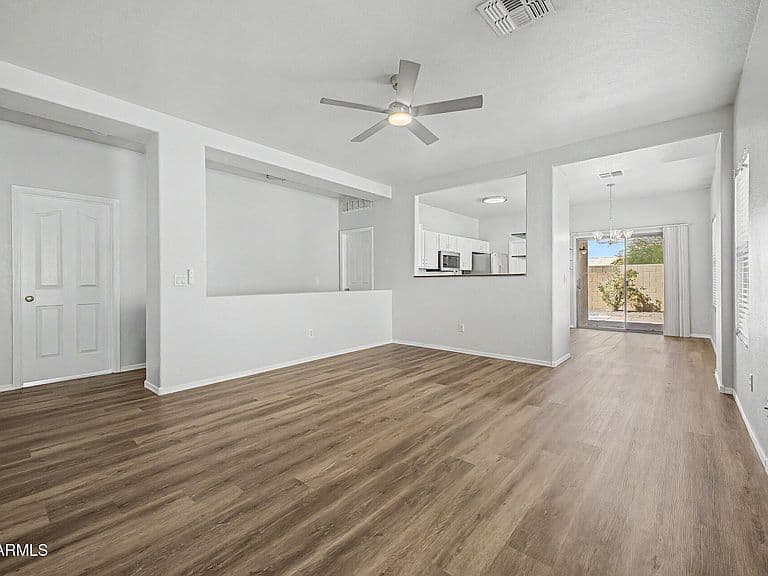 1368 S WAGON WHEEL Court photo 5