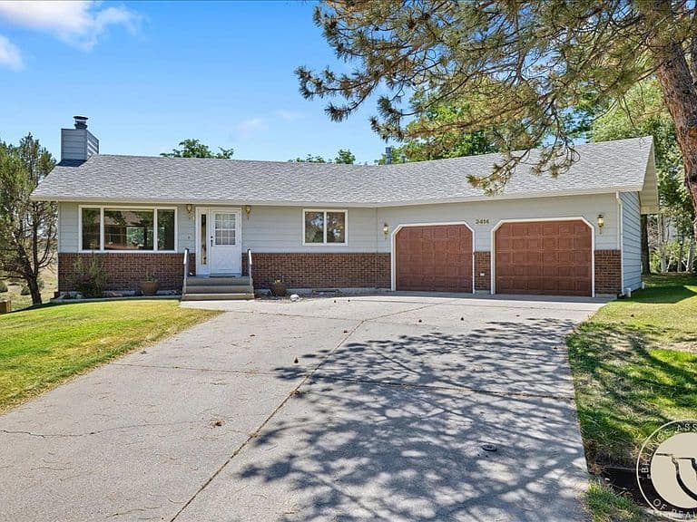 3414 Perth Cir photo 1