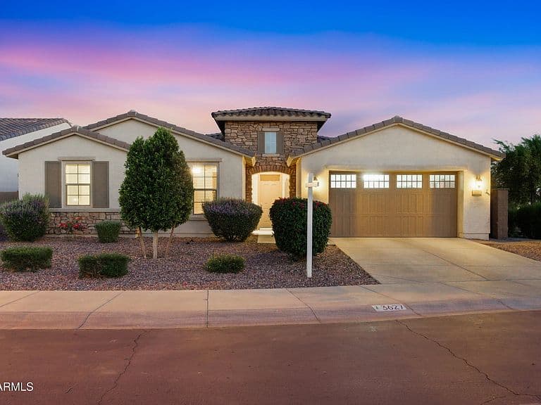 3627 E BLUE SPRUCE Lane photo 1