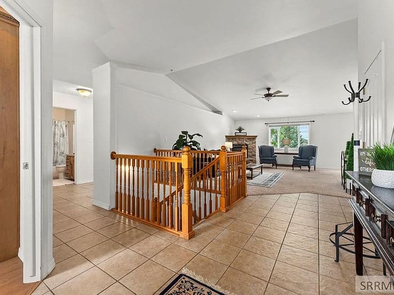 1010 Rimrock Canyon Dr photo 5