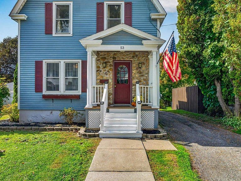 53 Bellevue Avenue photo 4