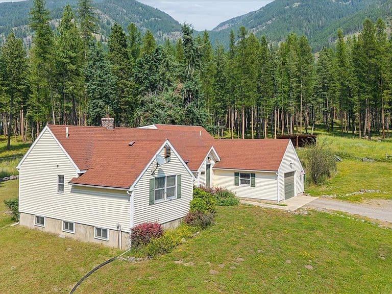 694 Boulder Ridge Trl photo 2
