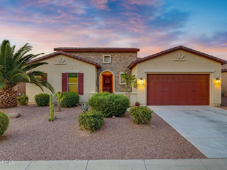 41650 W Harvest Moon Drive photo 1