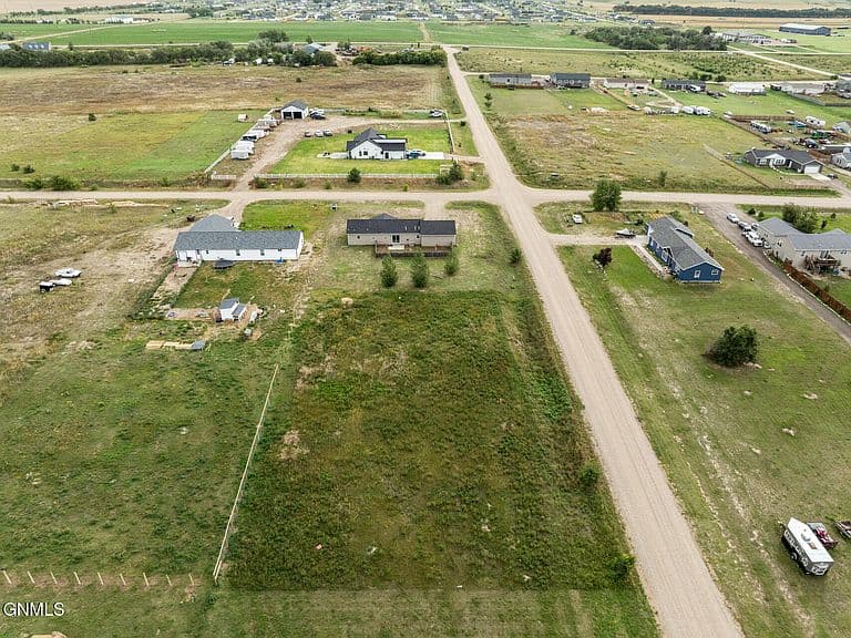 5475 Nicholas Ave photo 4