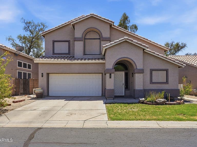 1425 S LINDSAY Road #16 photo 2