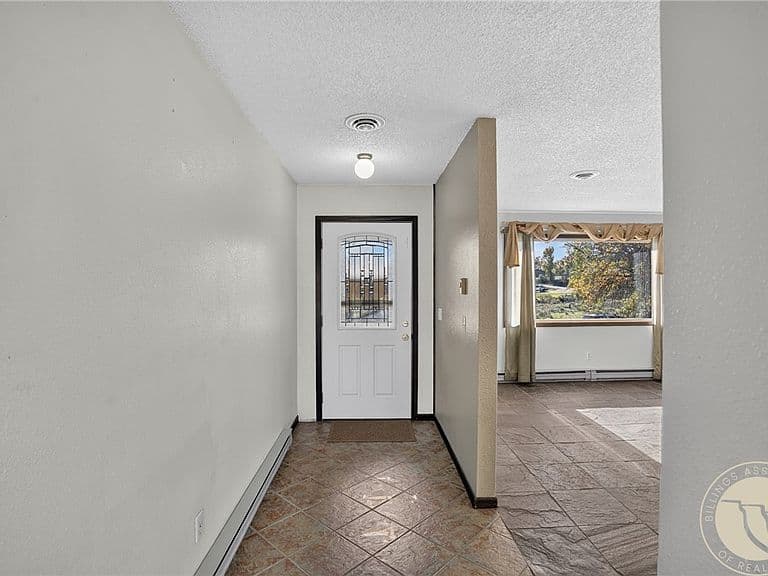 6923 Pony Cir photo 5