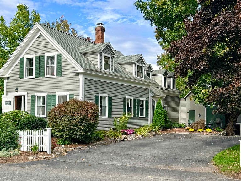84 Boston Post Road photo 1