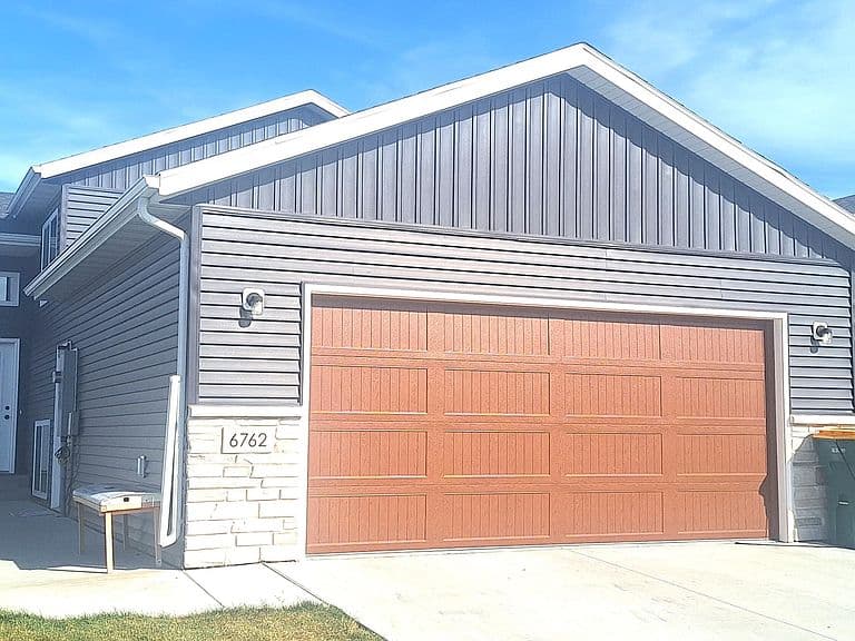 6762 Joseph St photo 2