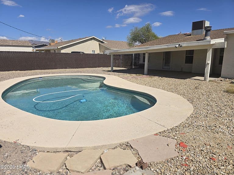 2987 Silversmith Dr photo 1