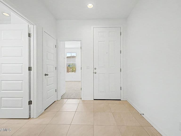 22345 N RUMMLER Lane photo 4