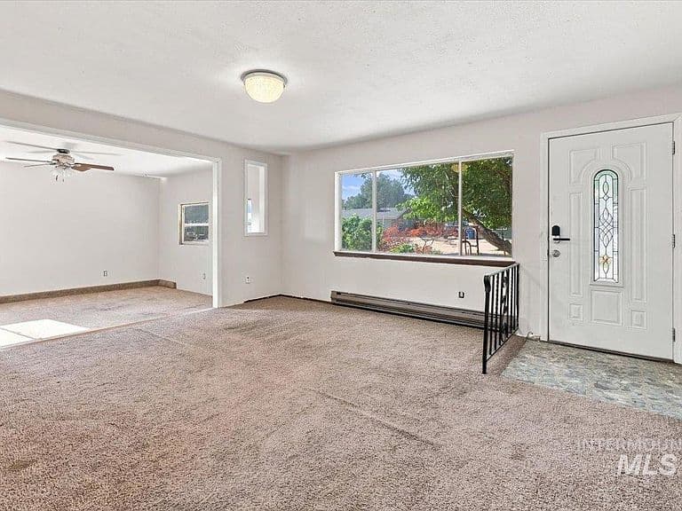 10368 W Bigwood Dr photo 3