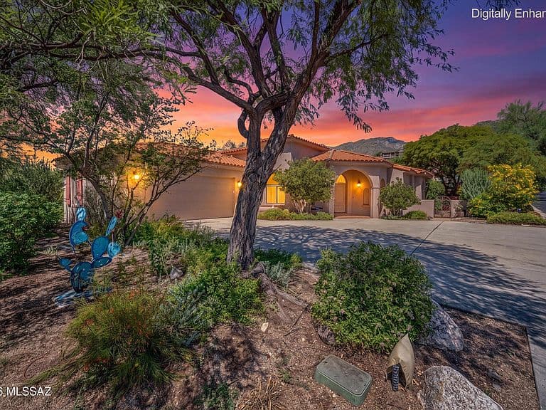 6401 N Desert Wind Cir photo 1