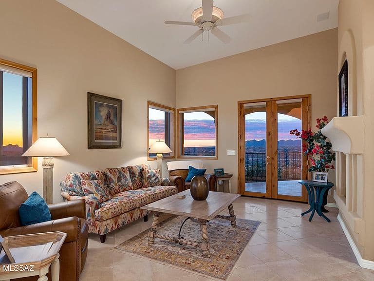 10060 N La Reserve Dr photo 5