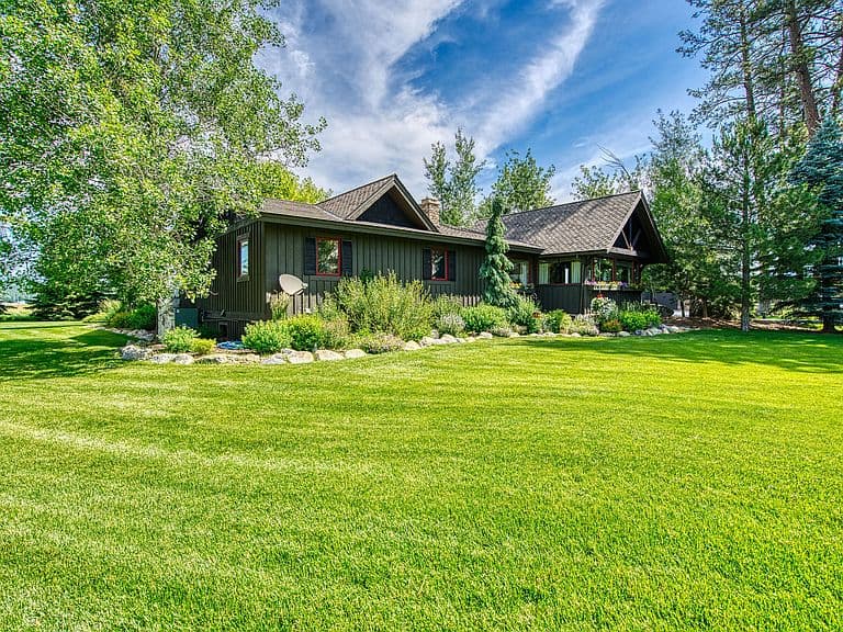 1212 Spring Prairie Ranch Rd photo 4