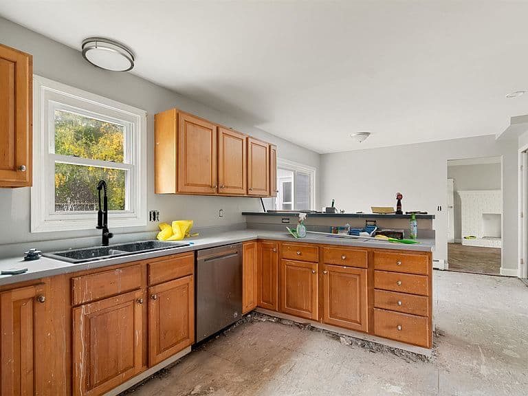 12 Woodland Place photo 4