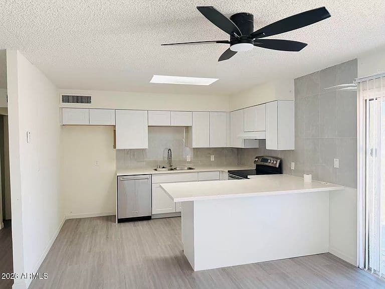 4244 W ENCANTO Boulevard photo 1