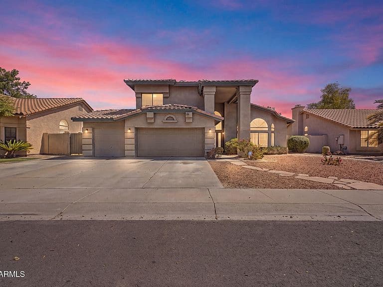 9555 S PALM Drive photo 2