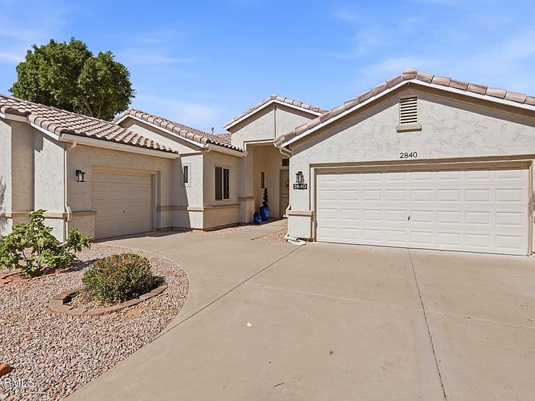 2840 E NUNNELEY Road photo 2