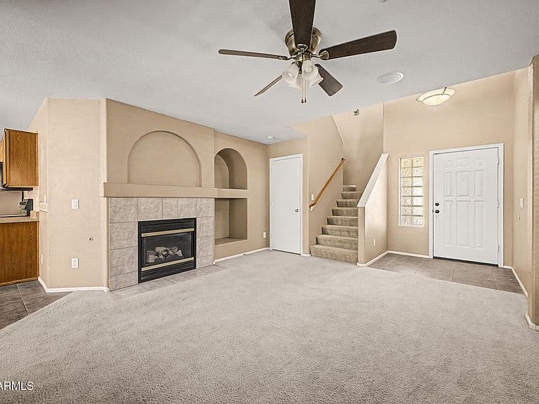 2511 W GAMBIT Trail photo 4