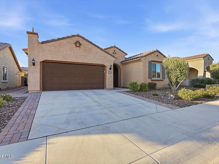7280 W CACTUS WREN Way photo 3