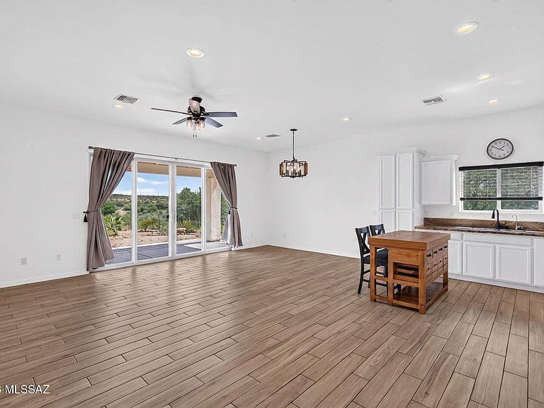 79 Sabio Ct photo 4