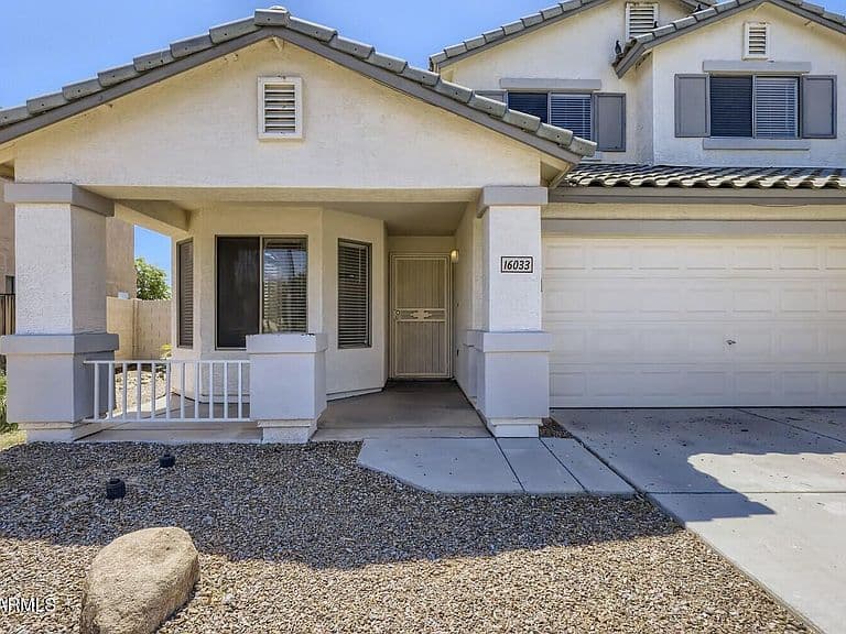 16033 W DIAMOND Street photo 2