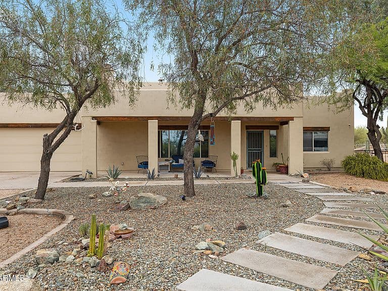 31615 N 66TH Street photo 2