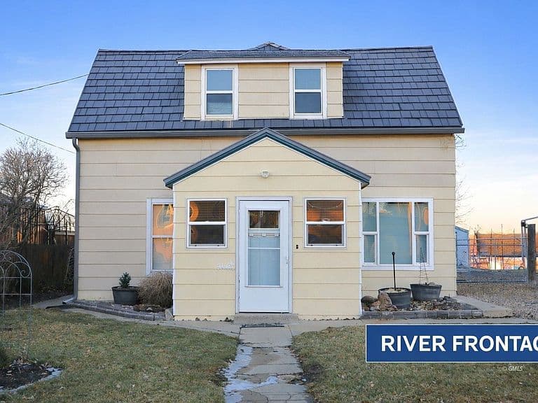 313 N River Ave photo 1