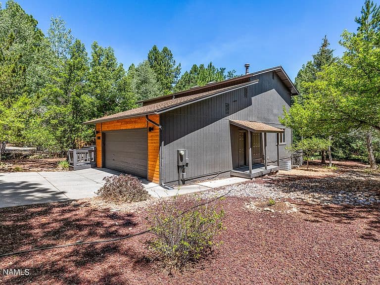 4716 E Hightimber Ln photo 4