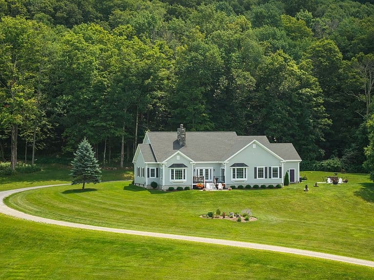 4155 Danby Pawlet Rd photo 1