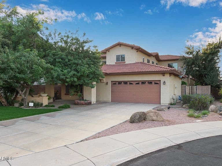 6358 S Legend Court photo 1