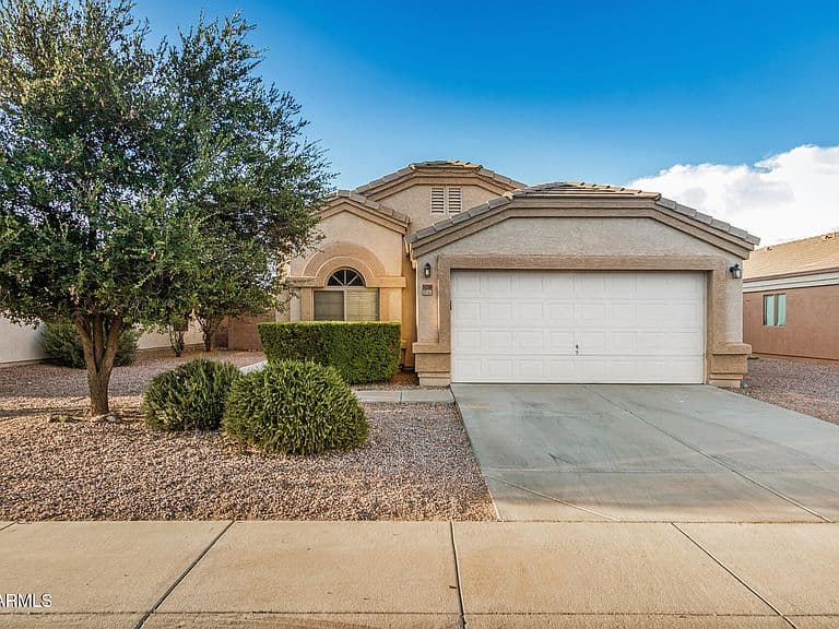 1738 E SAN XAVIER Drive photo 2
