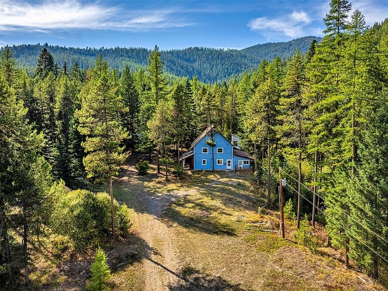 1059 Grizzly Mountain Rd photo 2